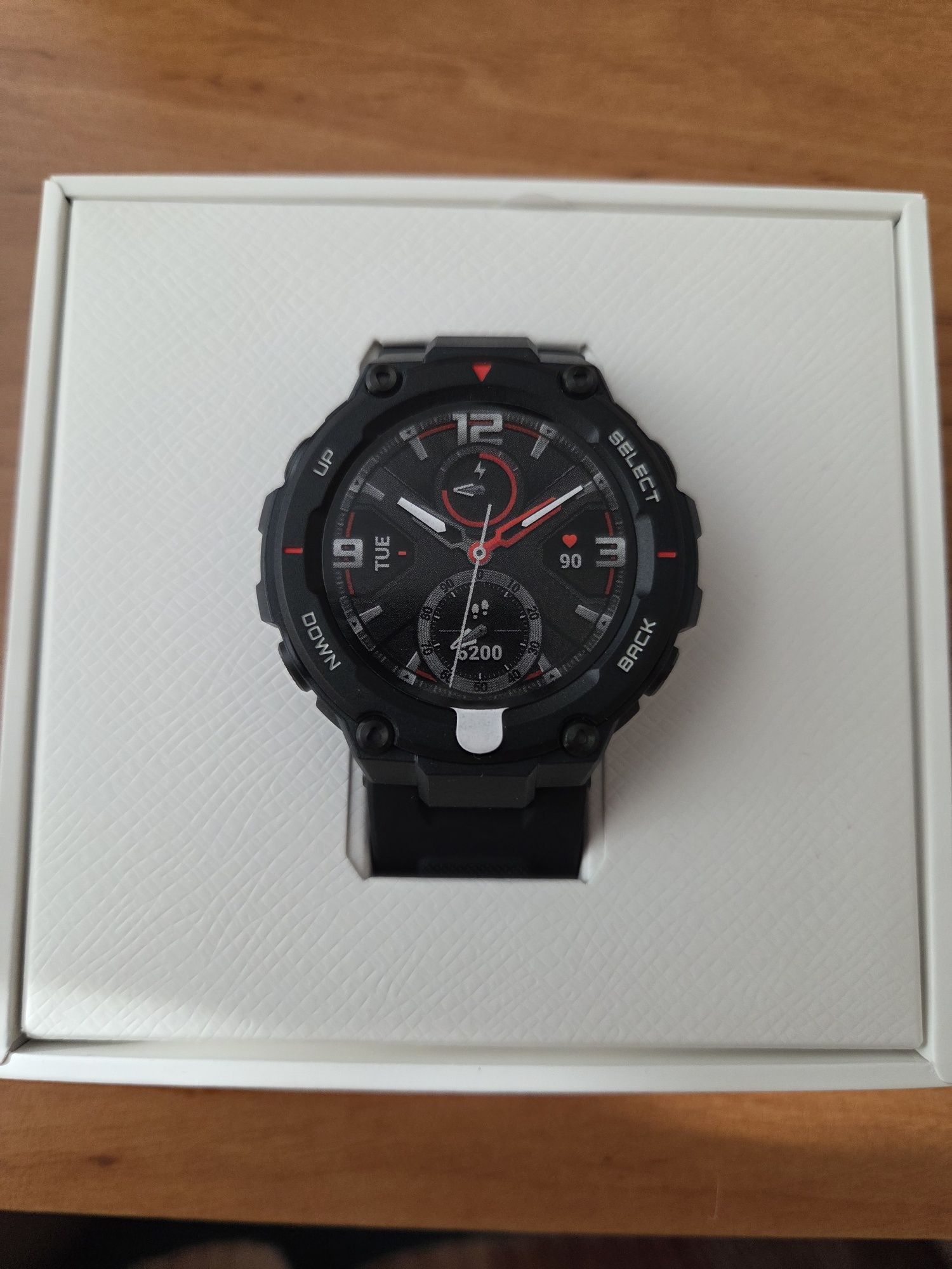 Продавам Amazfit T-Rex Black