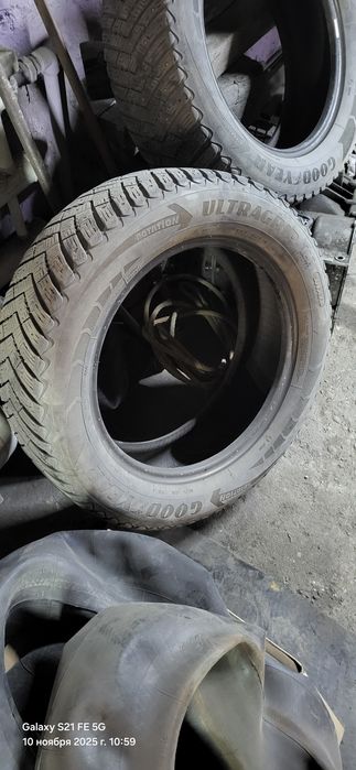 Покрышки зимние продам