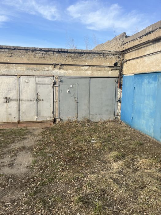 Продам гараж район лакомотивного депо