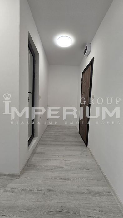 Чисто нов ТРИстаен, ЮЖЕН апартамент * СРЕДЕН ЕТАЖ * АСАНСЬОР, Базар Л