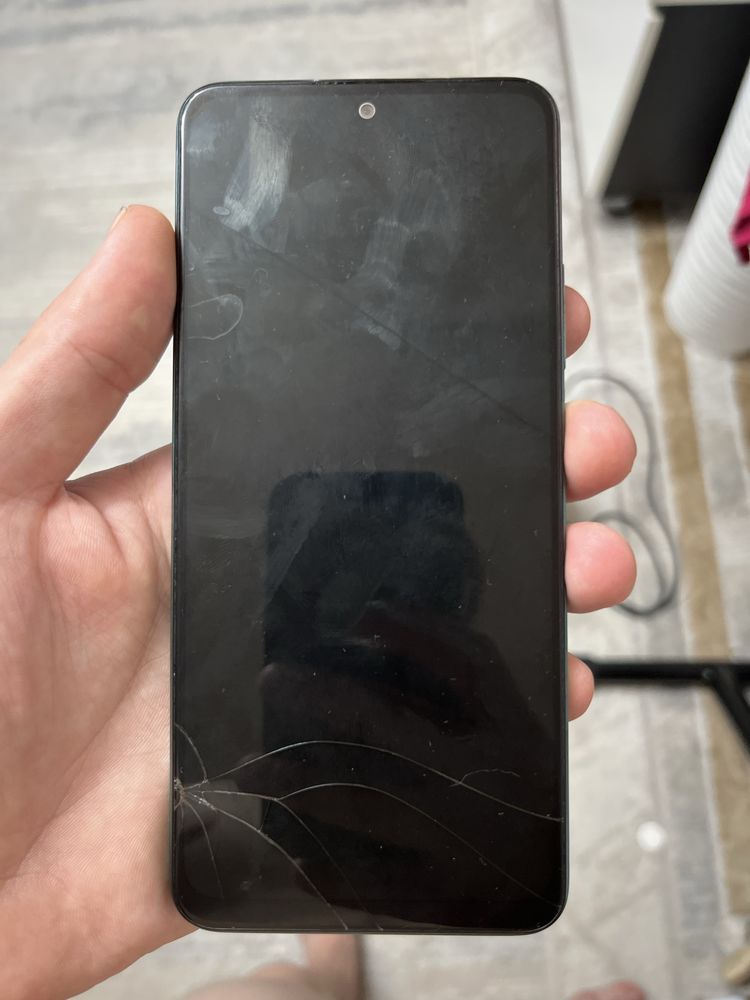 Продам  poco x5 by