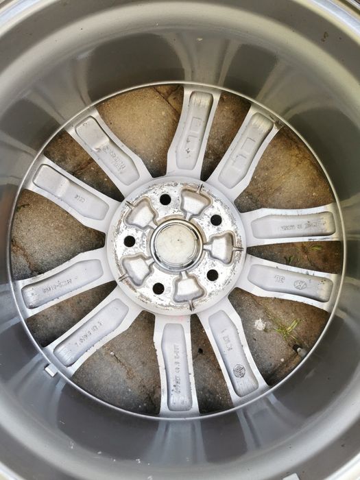 Jante Hyundai Santa Fe Tucson Ioniq Kia anv vara 235/60 R18