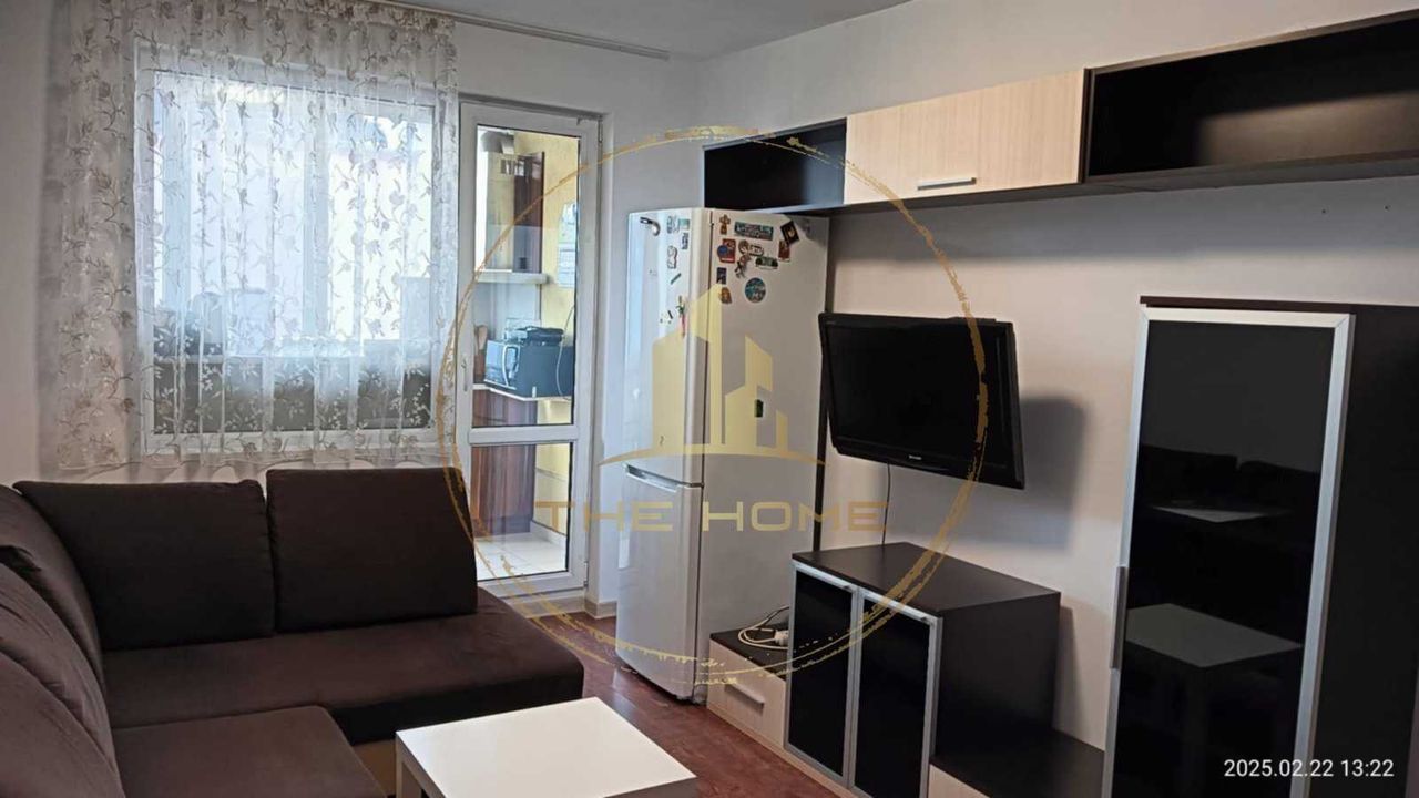Дава се под наем Тристаен апартамент в Варна, Възраждане 1 - 70 кв.м за 450 € - Снимка #2