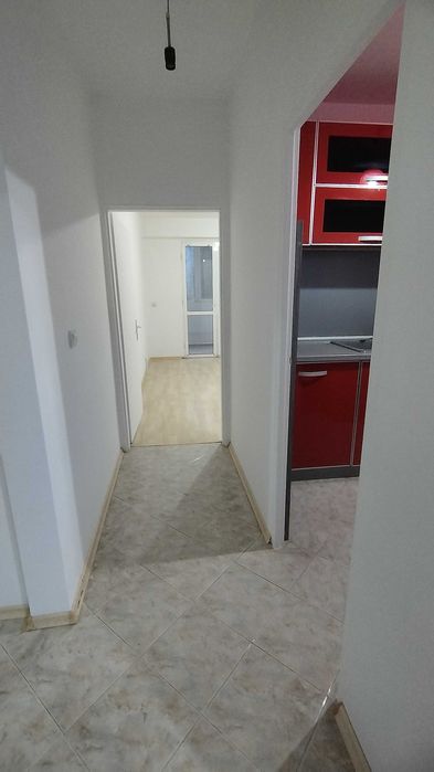 Двустаен уширен пригоден на тристаен апартамент 74кв.м. Трендафил 2