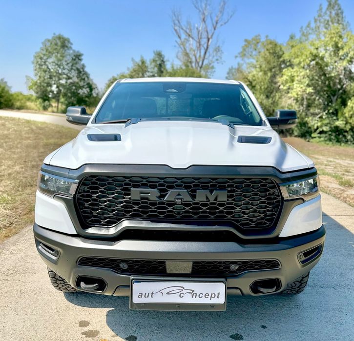 Dodge RAM Dodge RAM 1500 Rebel - 2024 - Autoutilitara
