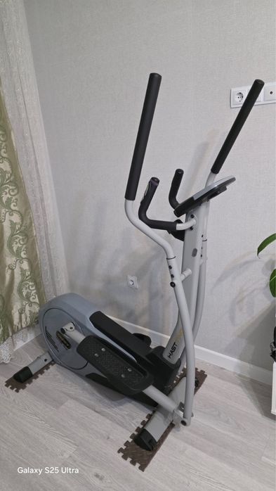 Эллиптический тренажёр Aero FS-300