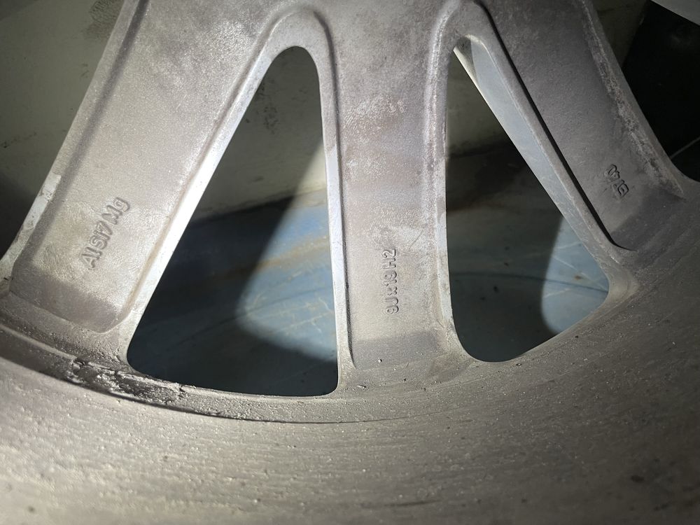 Джанти с гуми 19 5x112 от VW Phaiton