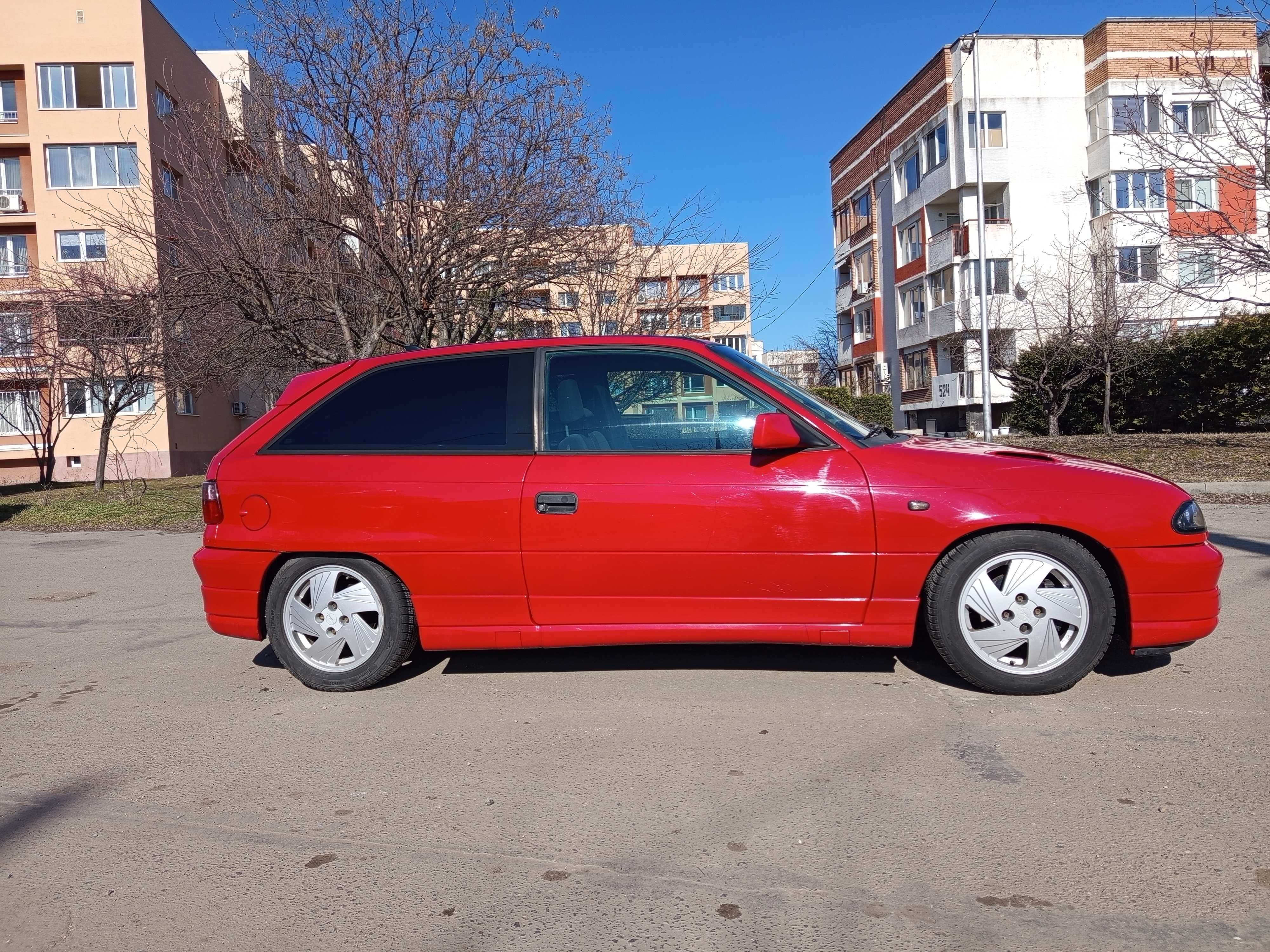 Опел Астра GSI 1.8 16v 125 к.с