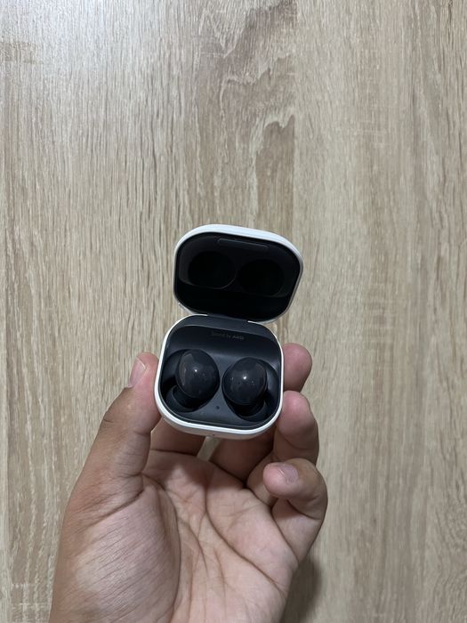 Редми Нот 12 про 5G и Bud2