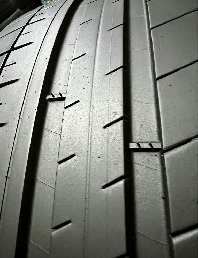 245/35/20 Michelin DOT:21/22г. 4бр