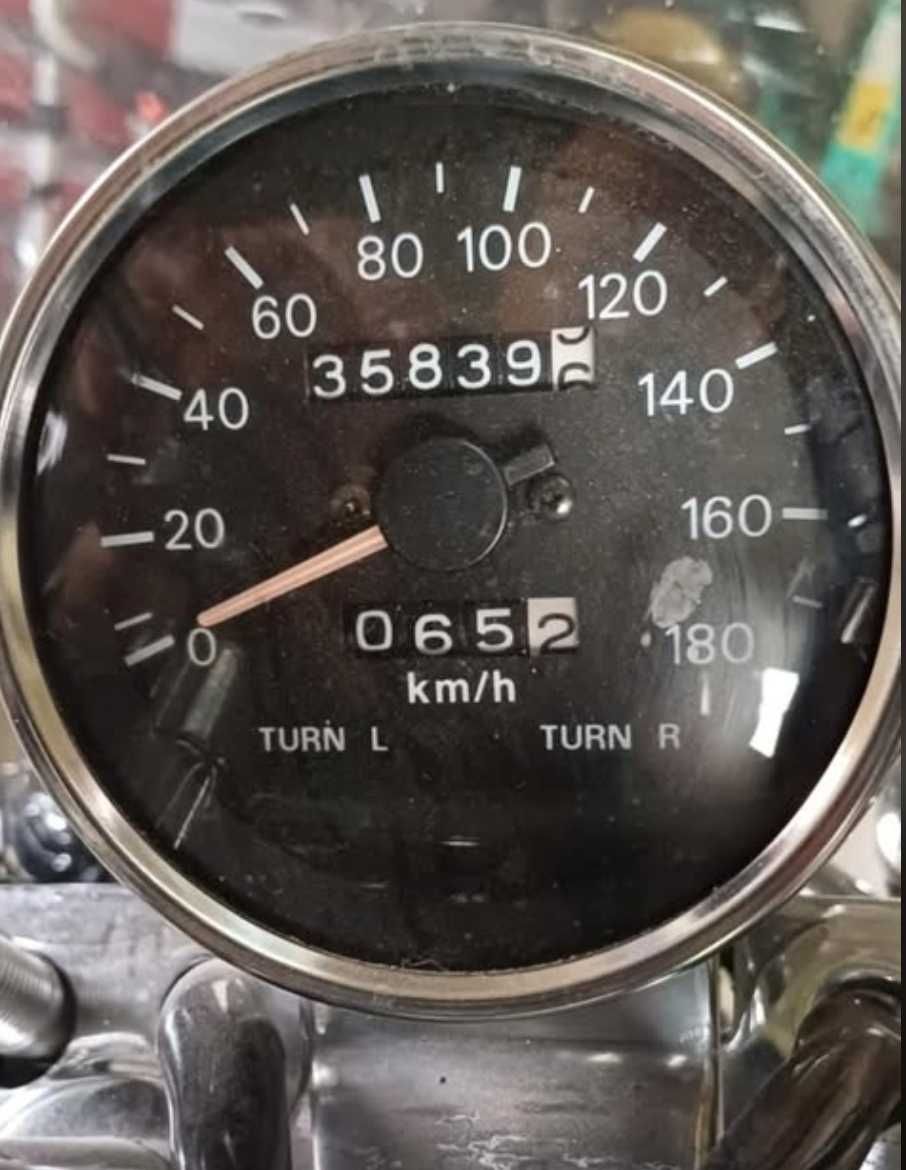 Suzuki Intruder VS 800 Suzuki Intruder