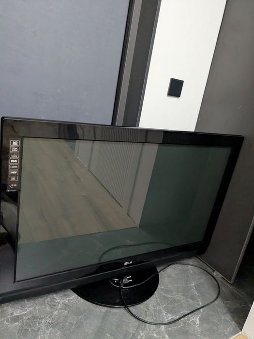 Телевизор на запчасти LG плазма
