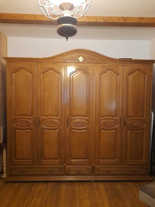 sifonier dulap stejar sculptat mdf