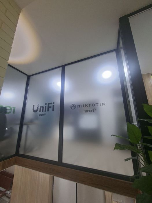 Тонировка окон для офисов,дома и ресторана