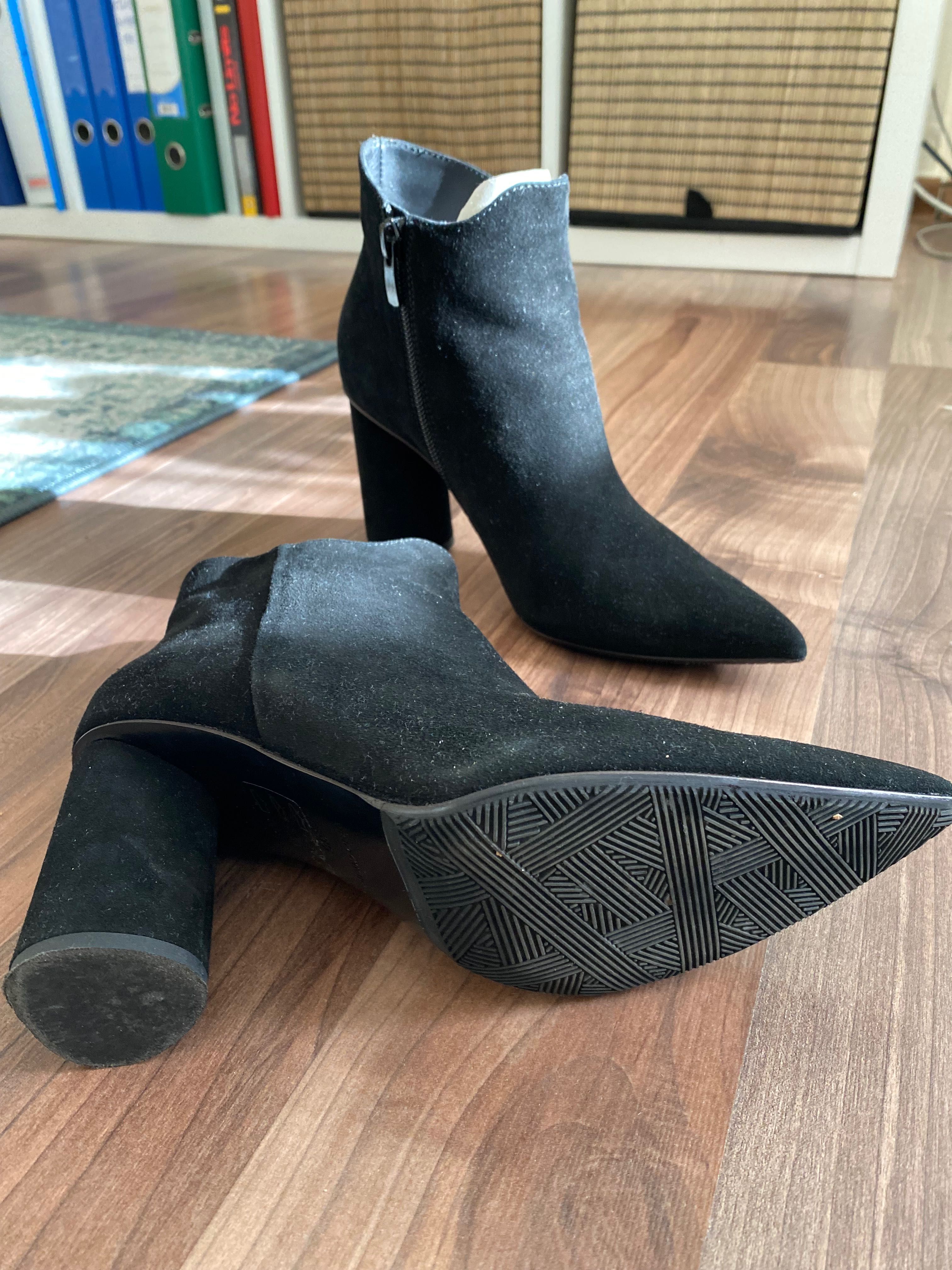 Ghete/ Botine Musette mar 35, negre, piele intoarsa
