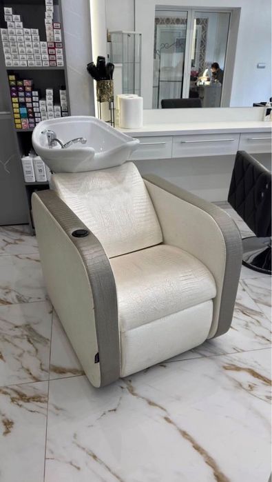 Измивна колона и кожен стол (естествена кожа)