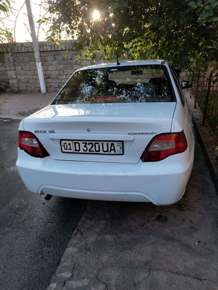 Nexia 2 sotladi