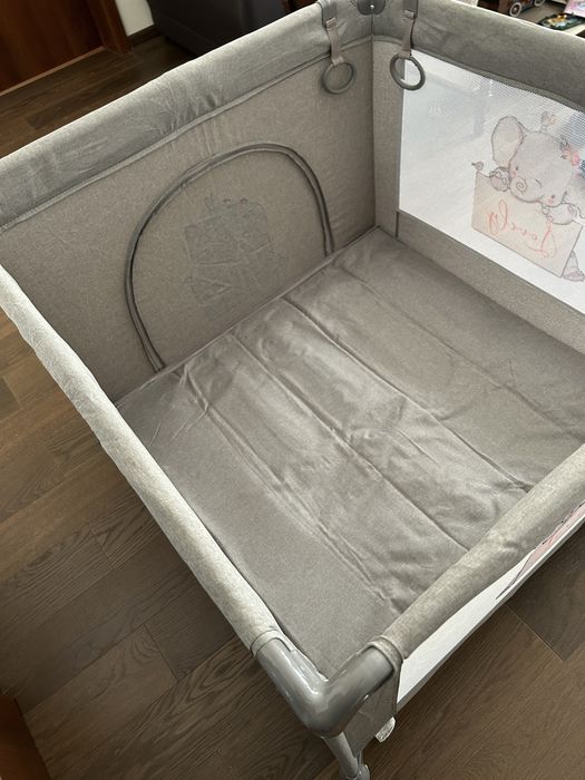 Продавам кошара за игра