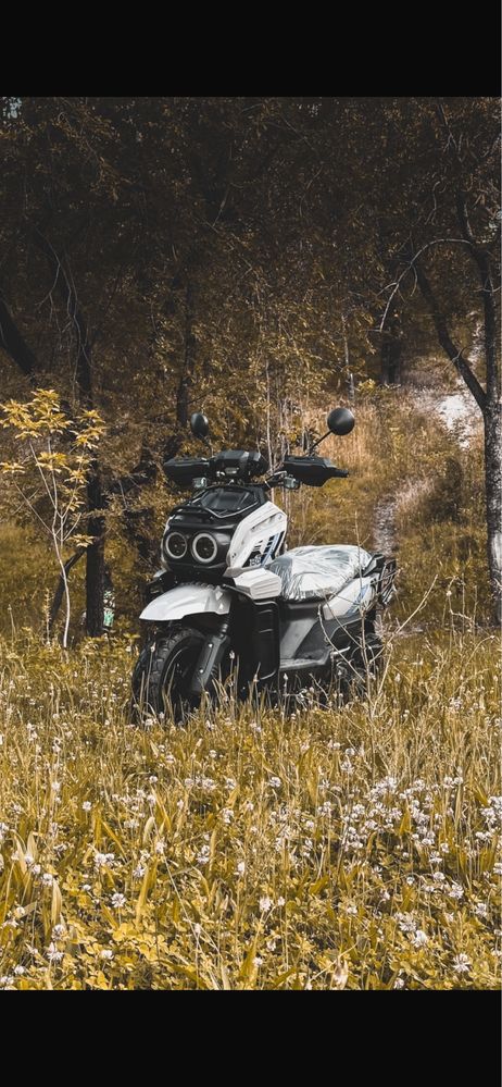 BamX150cc T3 скутер