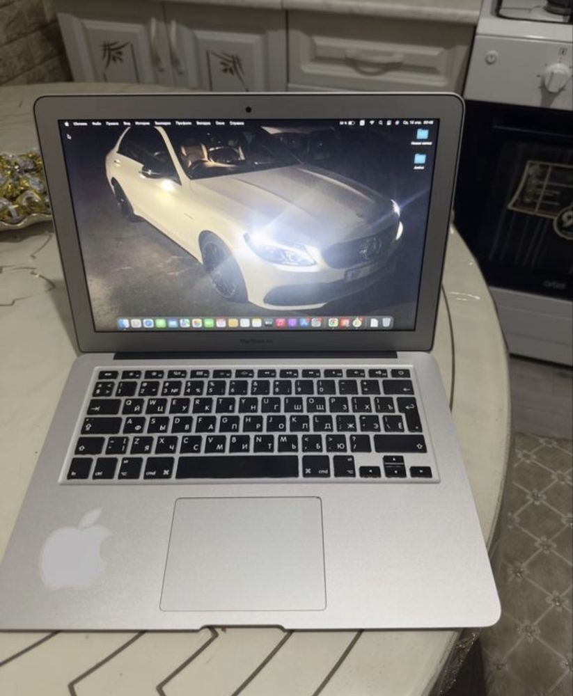 Macbook.