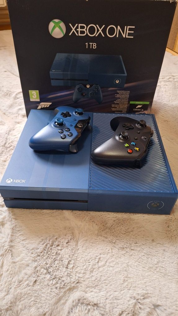 Xbox one 1T limited edition + 5 jocuri