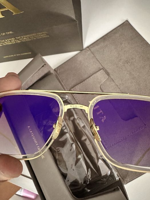 Dita flight 006 white&brown