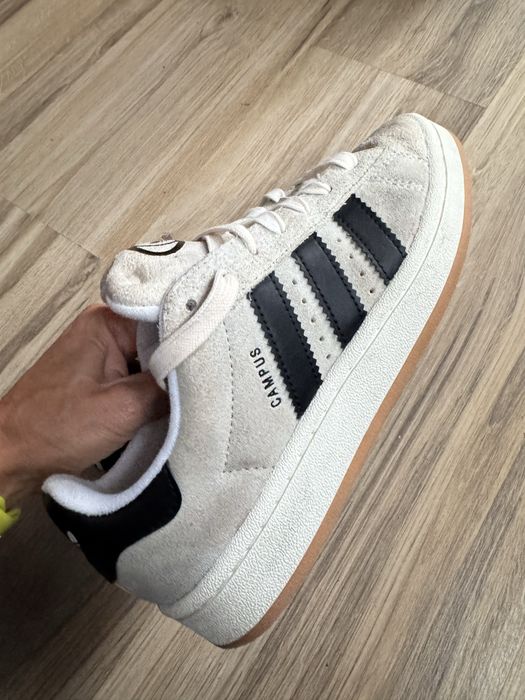 Оригинални класически кецов ADIDAS Campus 2000 ! 38 н