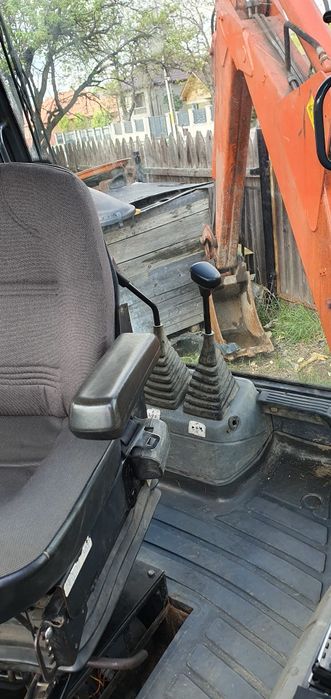 Buldoexcavator Fiat Hitachi FB 110 New Holland