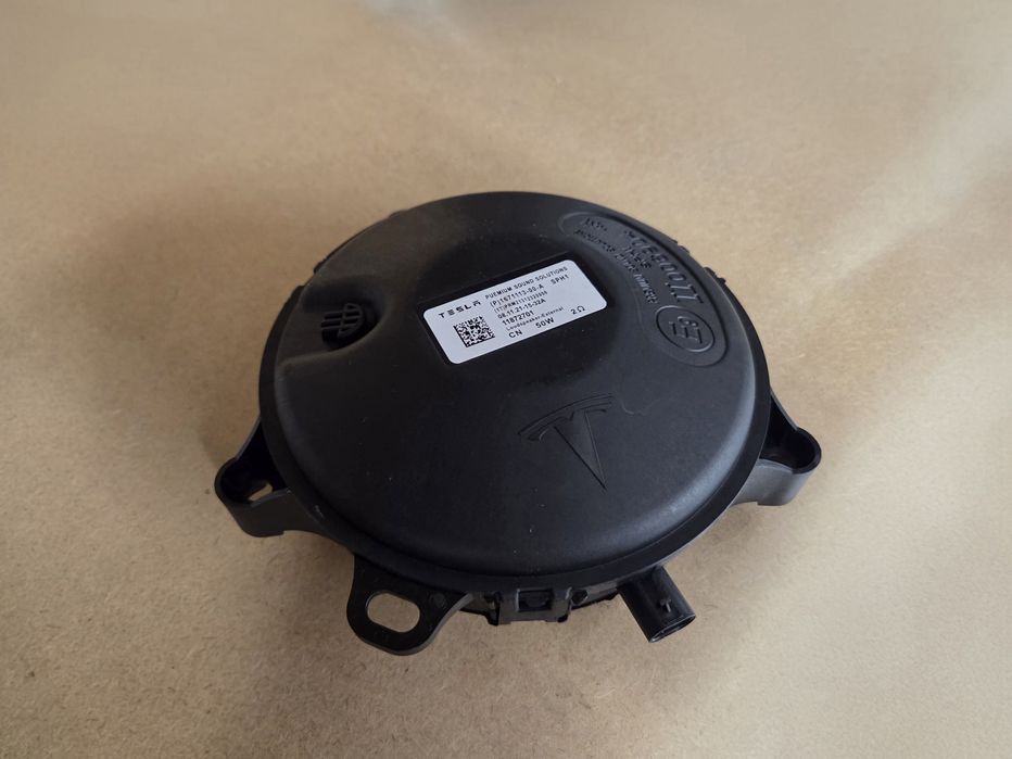 Boombox PWS за Tesla Model 3 и Model Y