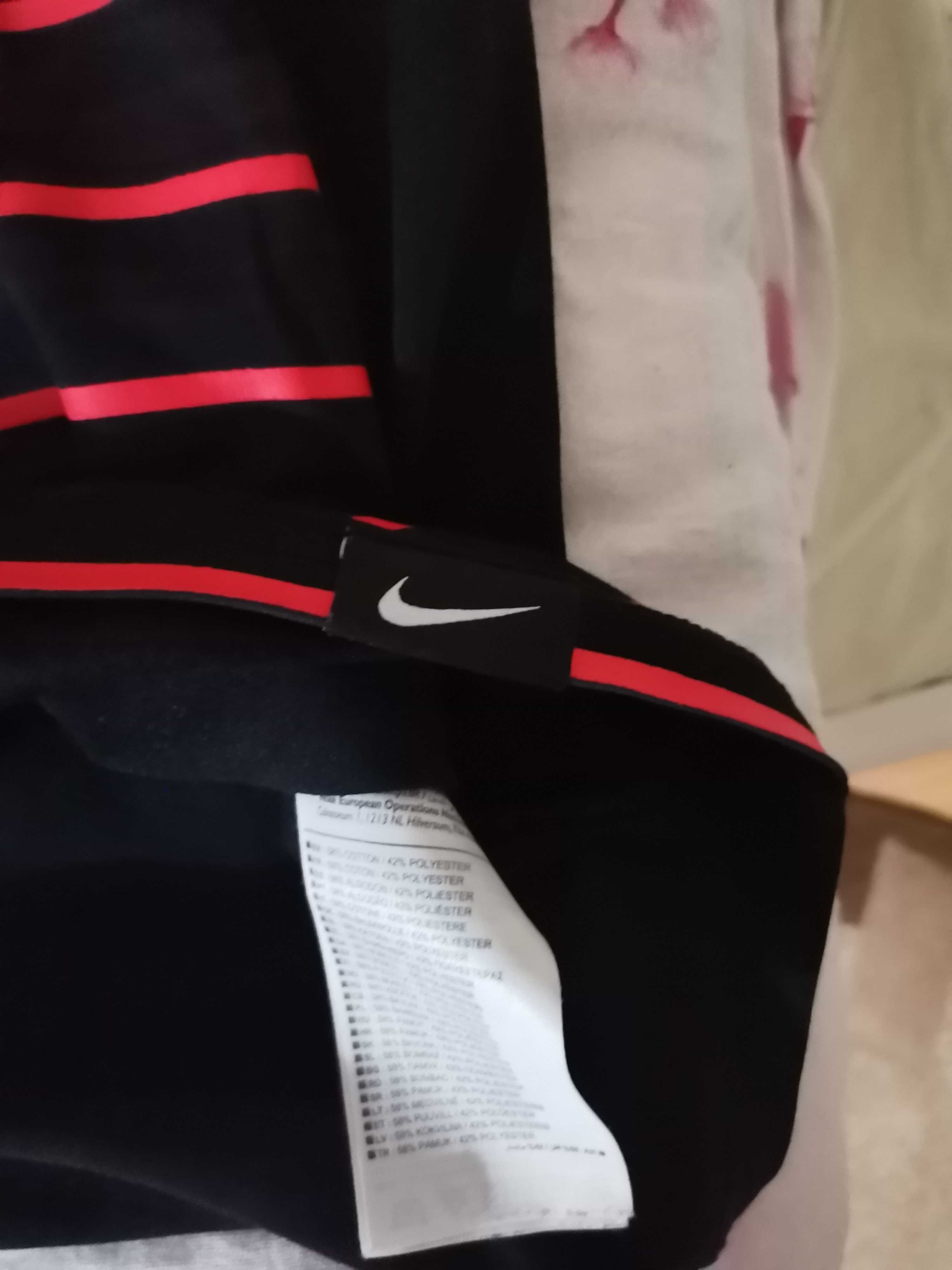 Tricou Nike, marimea XL