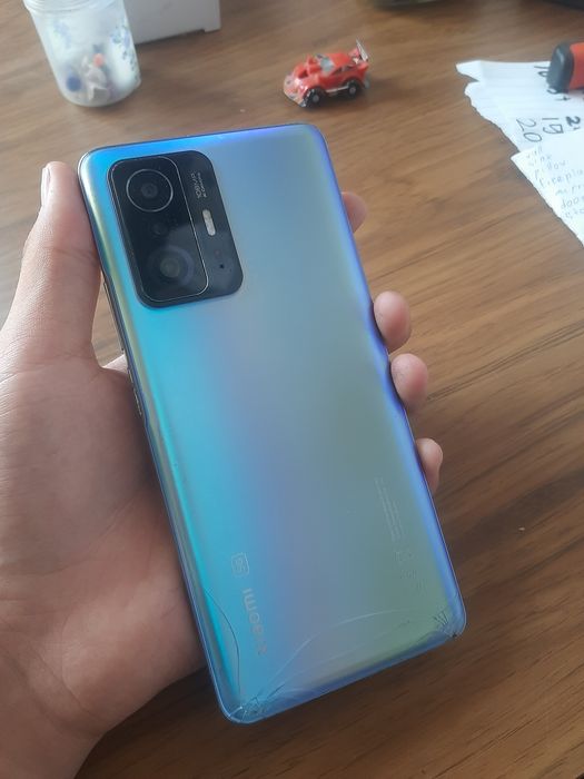Продам или обменяю Xiaomi mi 11 T256/8