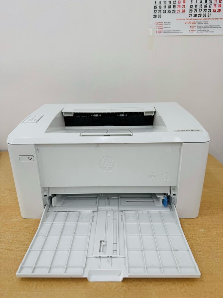 Принтер б/у: LaserJet Pro M102a
