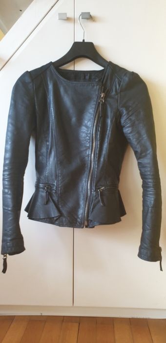 Кожено яке на Zara