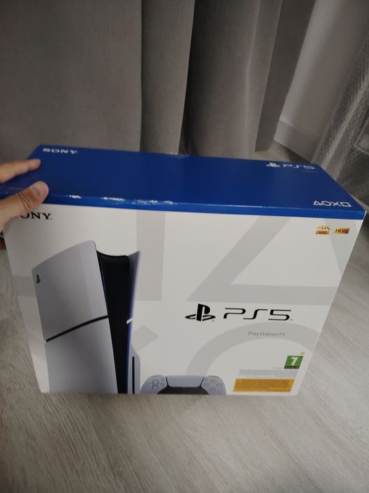 Продам Sony PlayStation 5 Slim новый