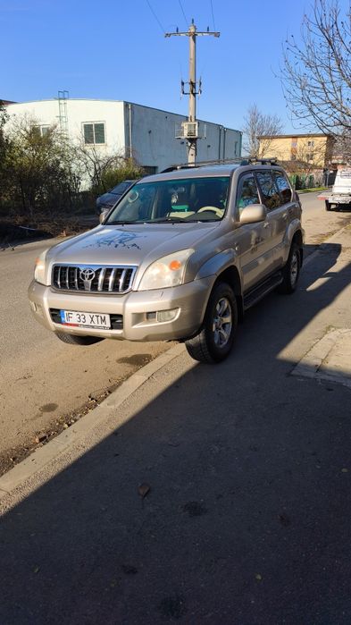 Vând Toyota Land Cruiser 120
