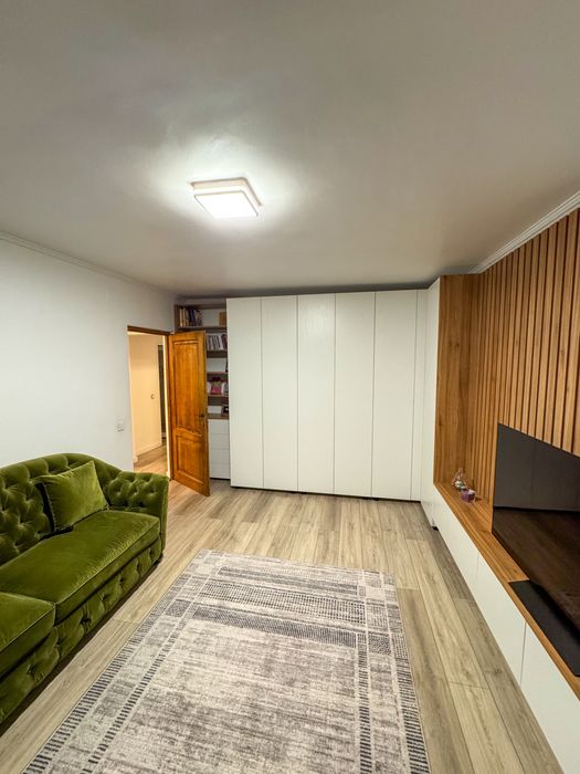 Oradea Velenta Strada Alexandru Andritoiu 3 decomandate 132500 euro