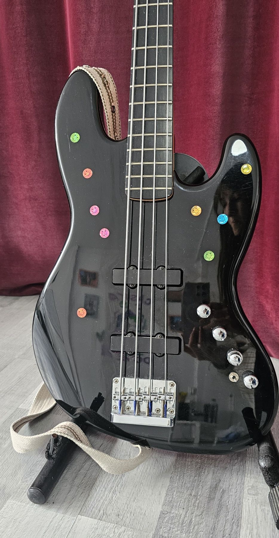 Vând Bass Fender Squier Deluxe Active Jazz Bass IV PR839 2009-2010