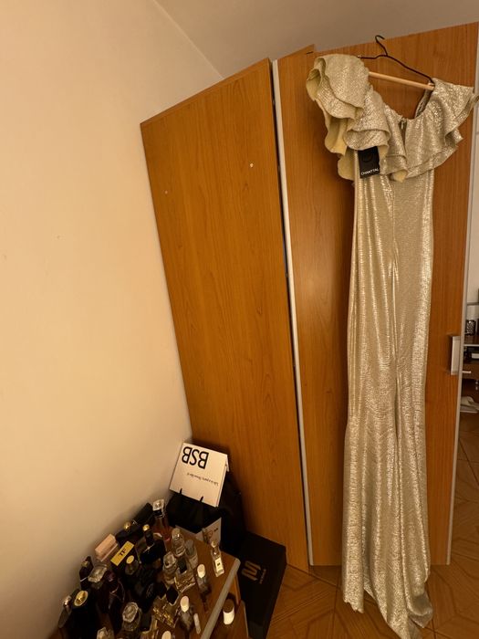 Vand rochie de seara Masura 38