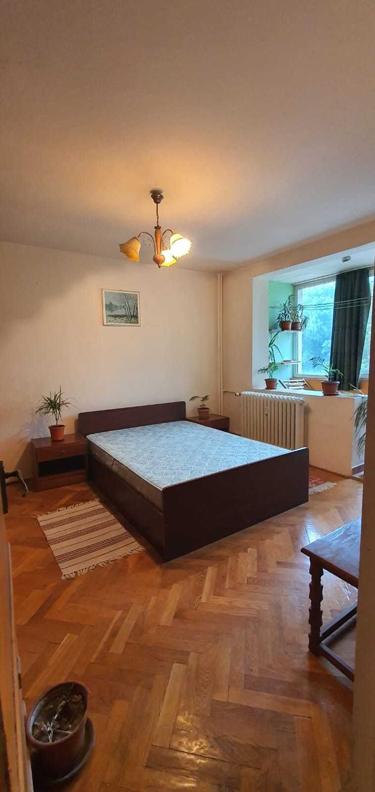 Ap. 3 cam. decomandat, bloc anvelopat, et.2/4, zona verde si linistita