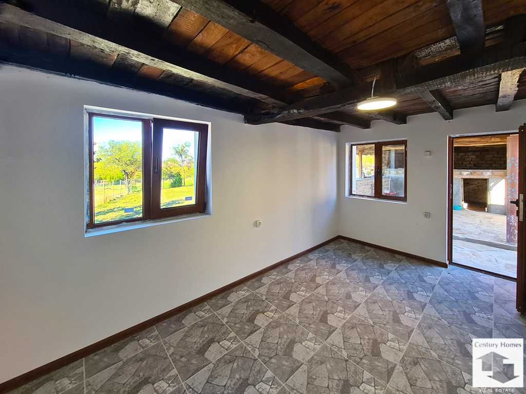 Продава се Къща в Велико Търново, Център - 120 кв.м за 1292 €/кв.м - Снимка #16