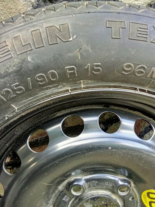 Патерица за BMW като нов