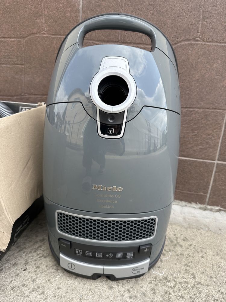 Aspirator miele C3 excellence ecoline