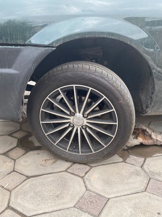 Продам диски  r15 4.100