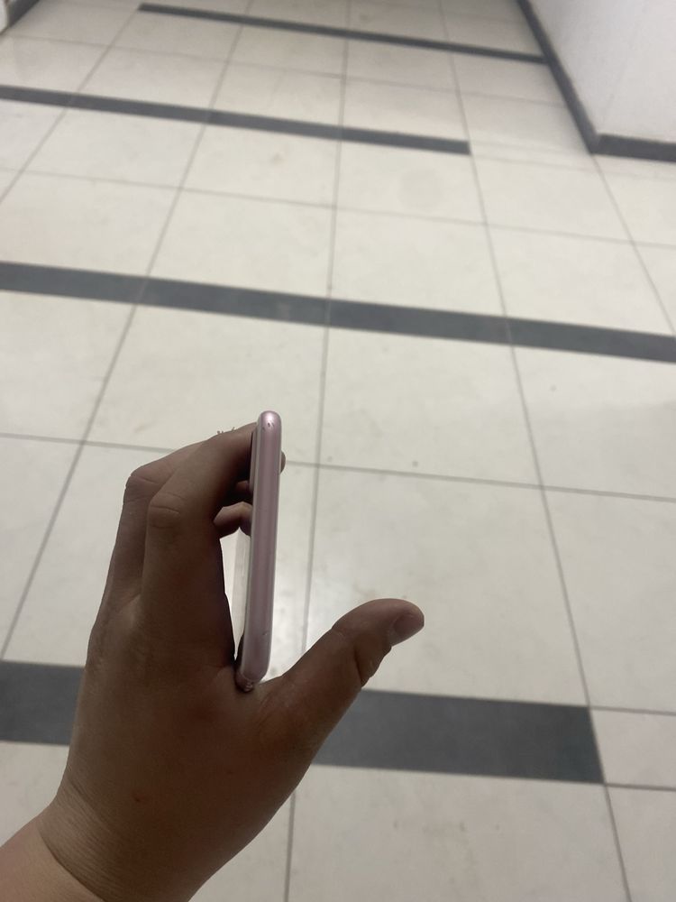 iPhone 7plus 1 месяц гарантия,бтс доставка нет!