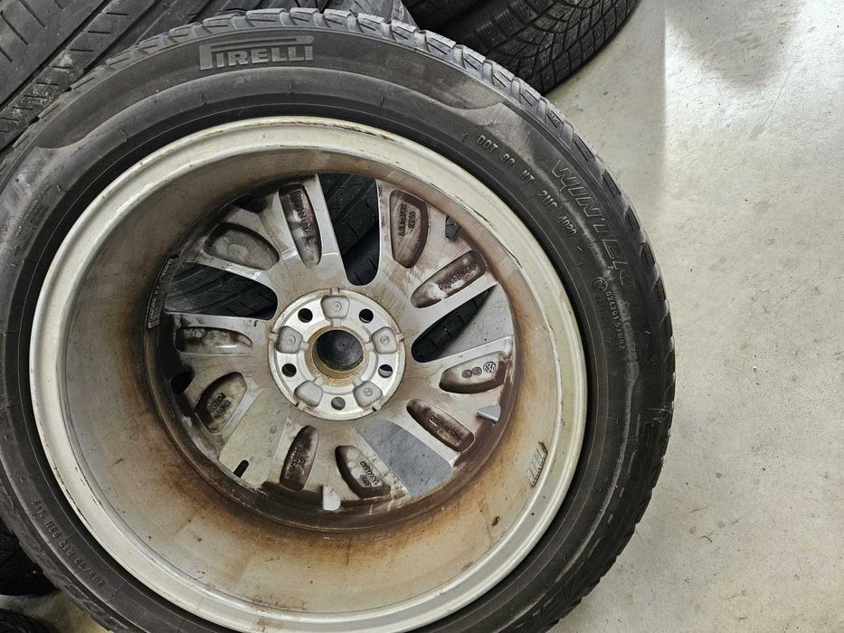 4 Anvelope de IARNA 205.50.17 'Pirelli' [dot 2020]; stare buna