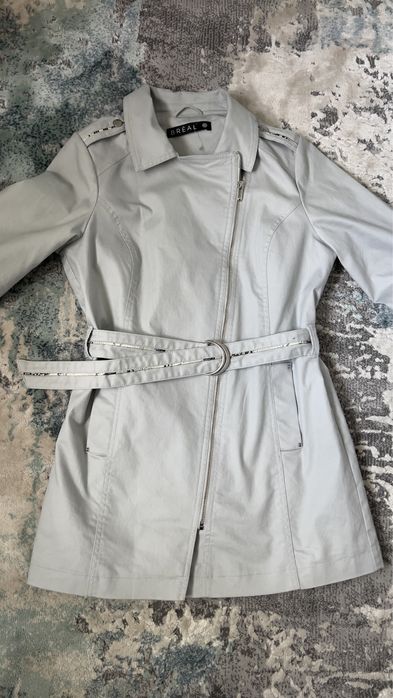 Jacheta/trenci dama primavara  38 Breal