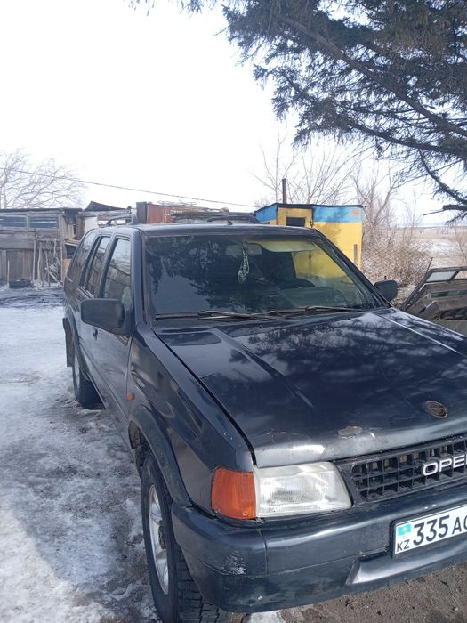 Продам машину Опель фронтера