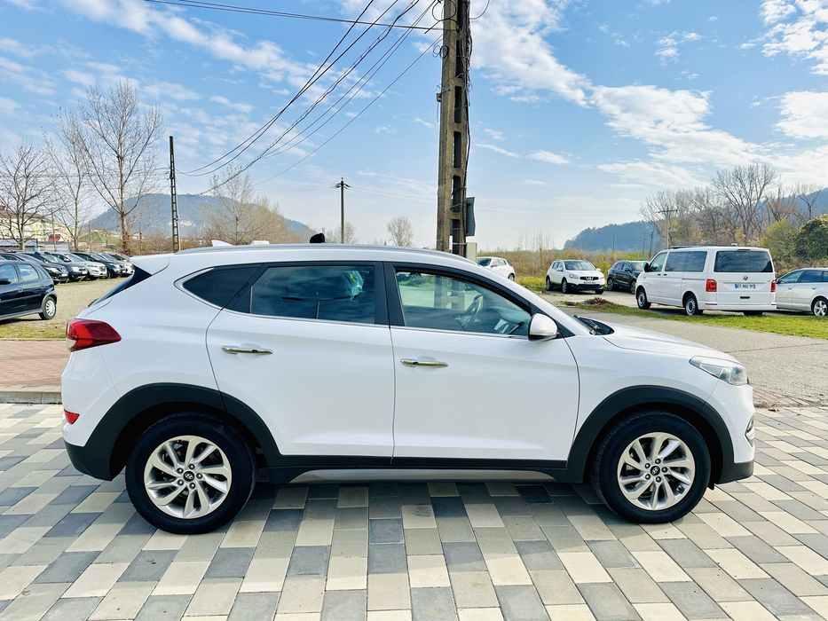 Hyundai Tucson X-Possible, 2016 / 7