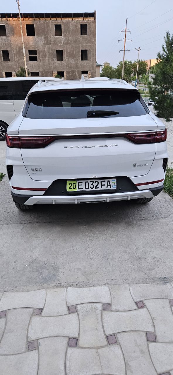 BYD Song Plus EV