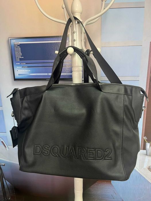 Мъжка пътна чанта / чанта за фитнес Dsquared !